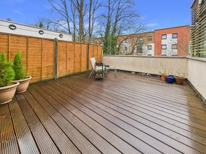 PRIVATED DECKED TERRACE- click for photo gallery